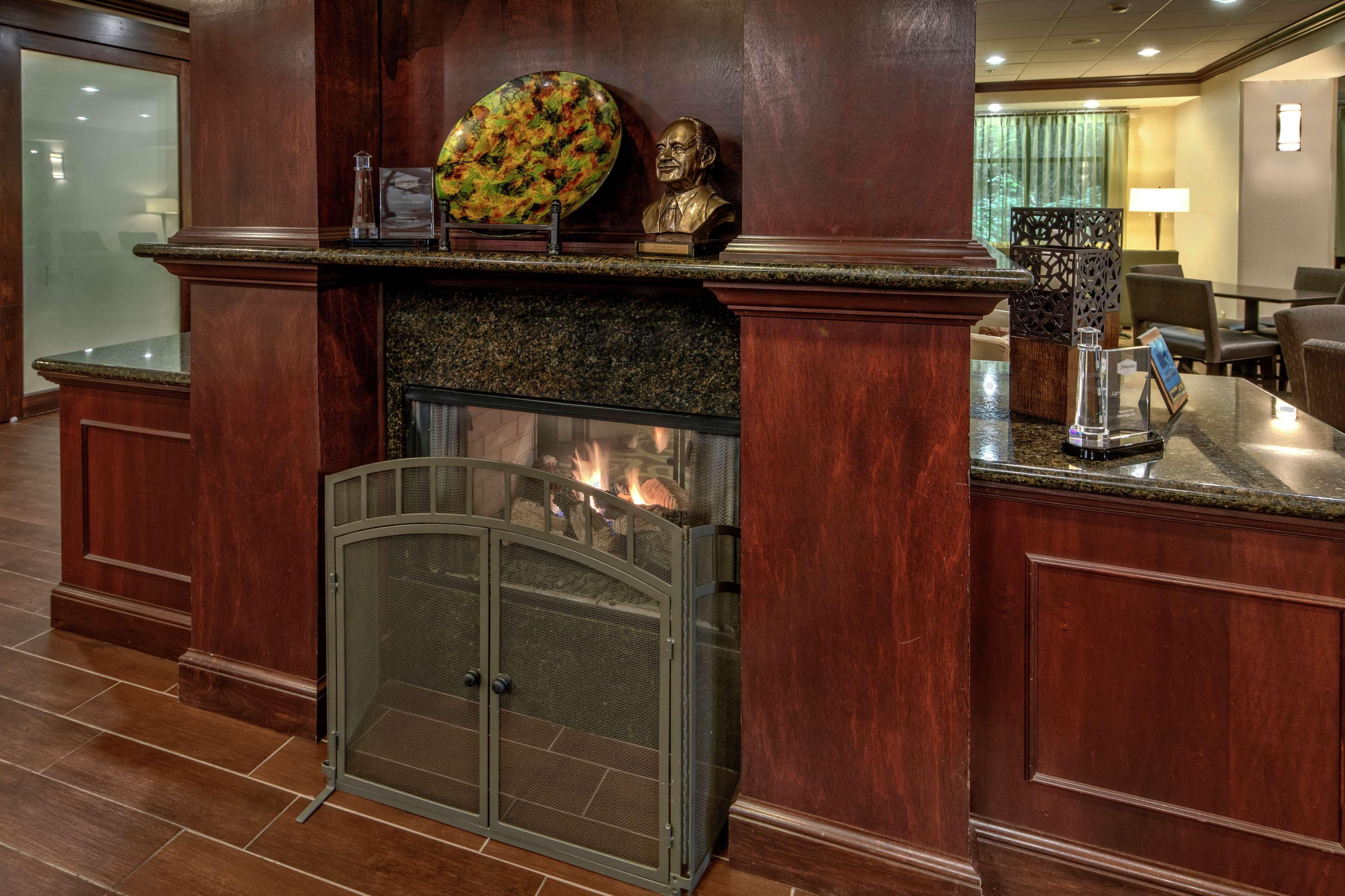 Hampton Hotel 3*